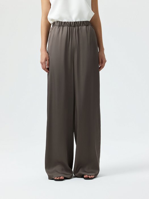 Атласные брюки на резинке: фото №3