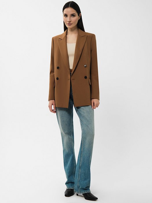 Двубортный прямой жакет: фото №5