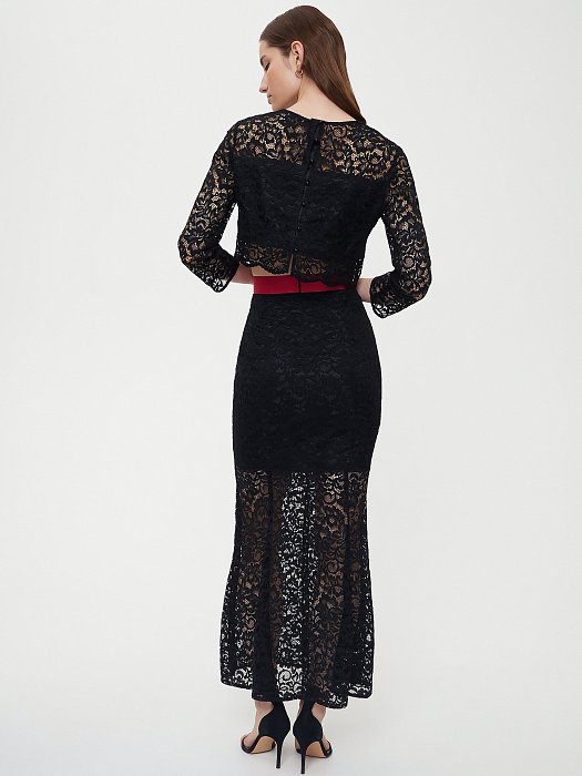 Кружевной костюм из юбка и топа: фото №7