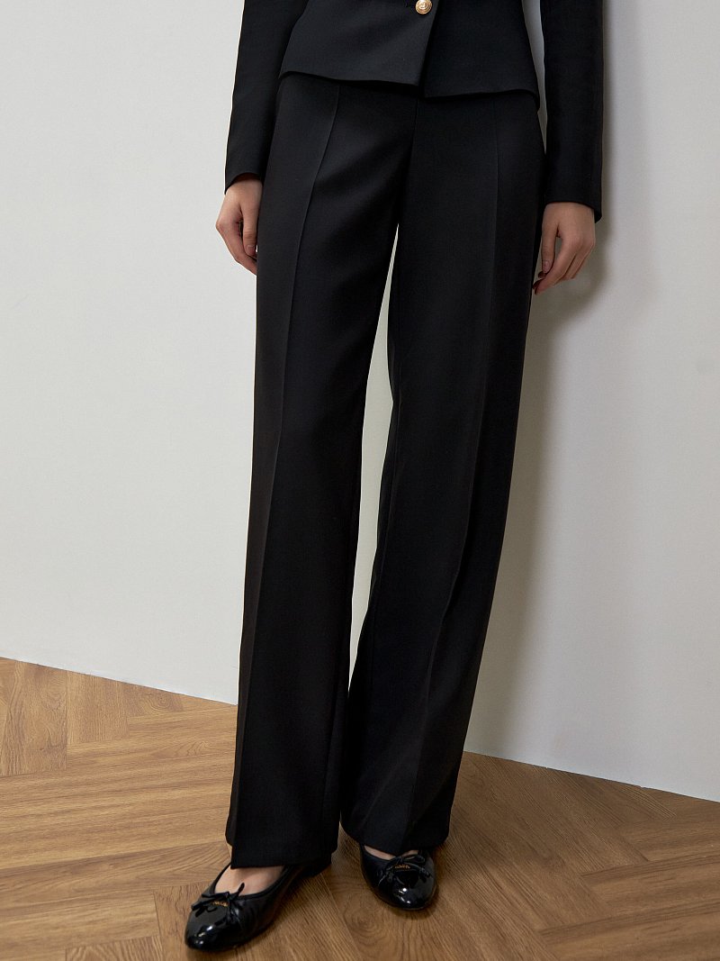 Брюки со стрелками