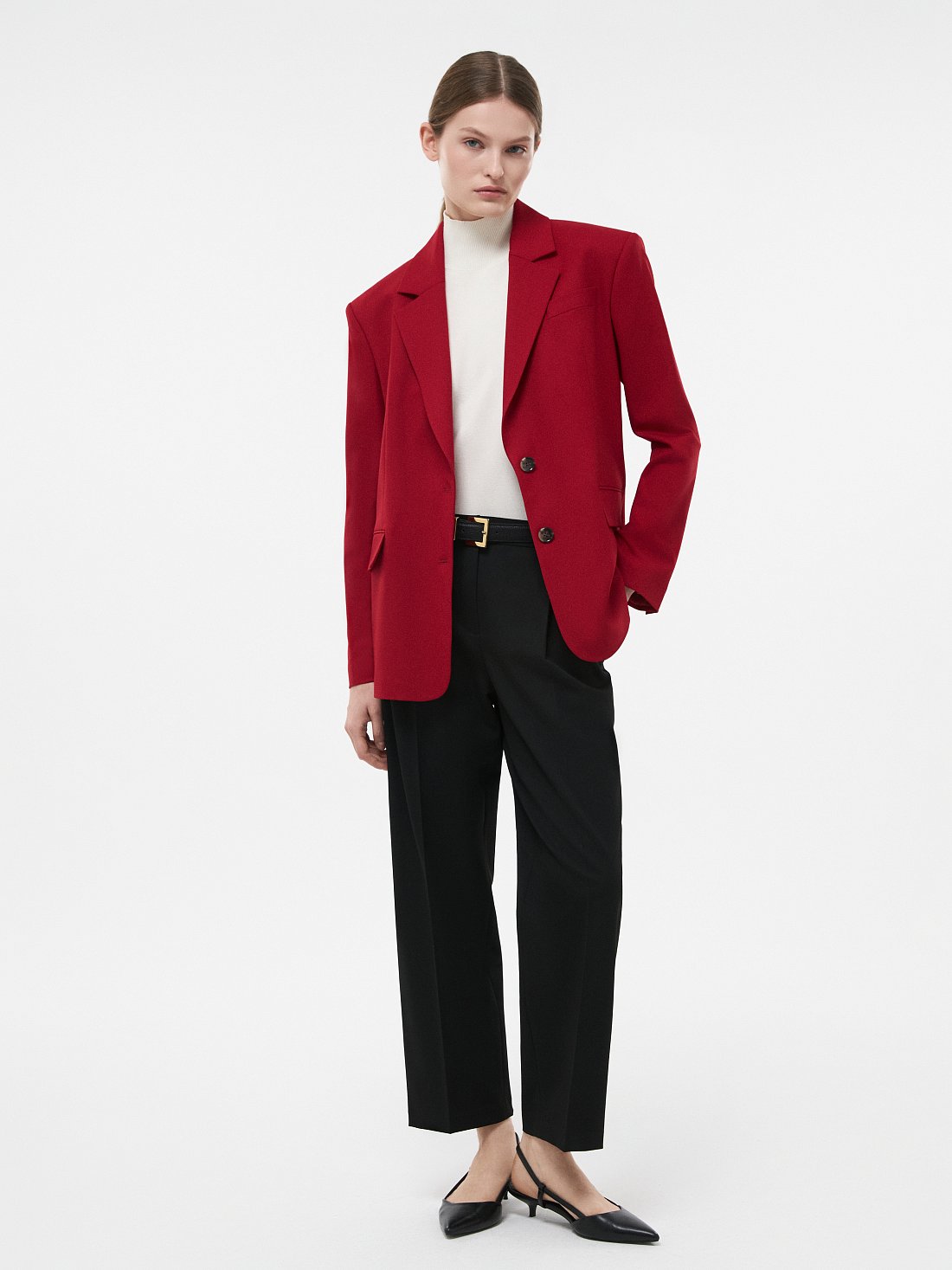 Укороченные прямые брюки: фото №1