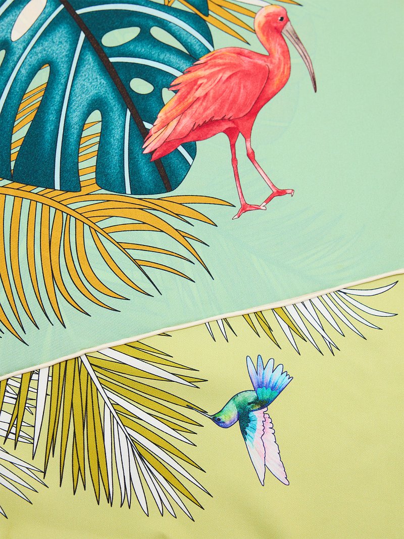 Платок с натуральным шелком