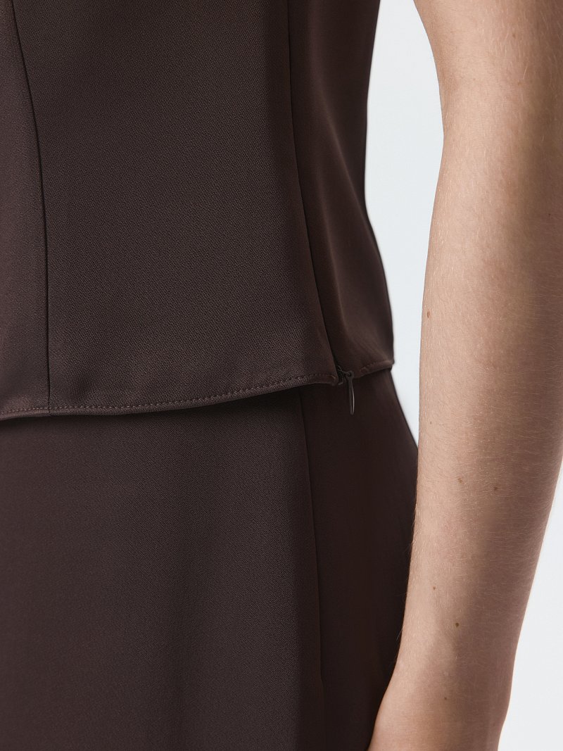 Атласный топ на молнии