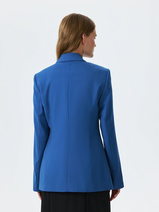 Приталенный двубортный жакет: фото №5