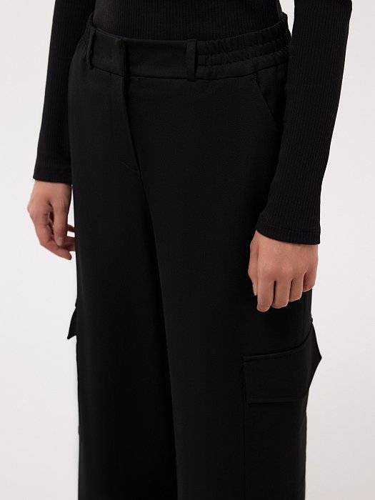 Брюки в стиле карго: фото №2