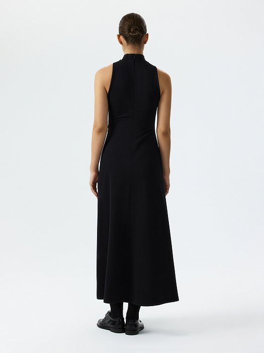 Трикотажное платье без рукавов: фото №4