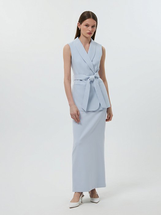 Жилет с поясом: фото №3