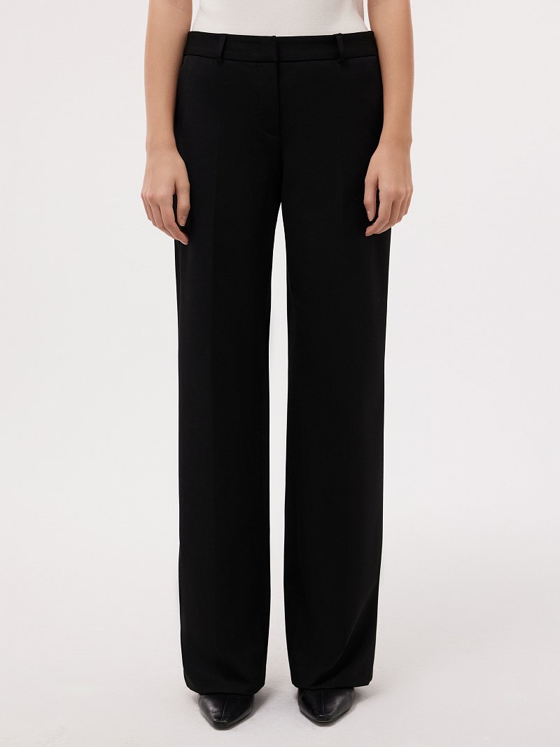 Прямые брюки со стрелками