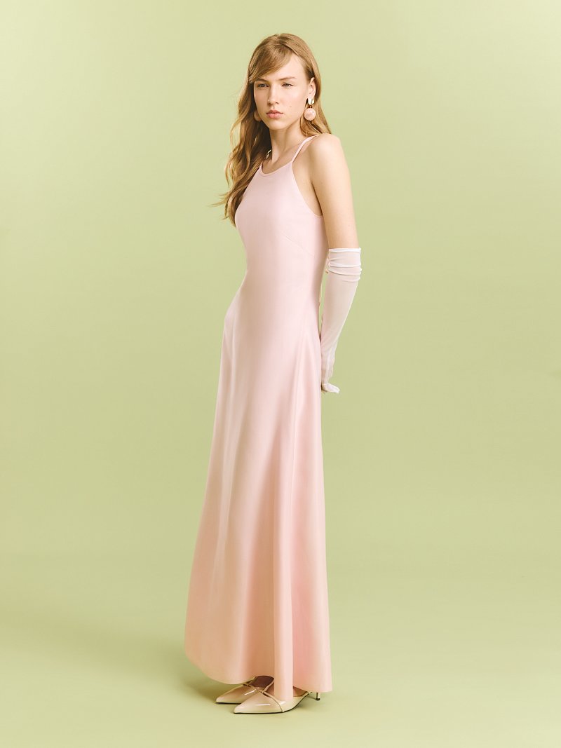 Атласное платье-халтер