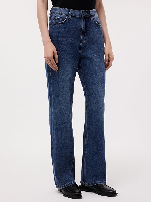 Джинсы прямого кроя: фото №2