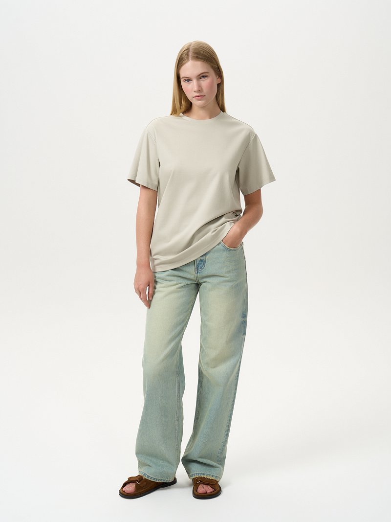 Футболка из тонкого трикотажа