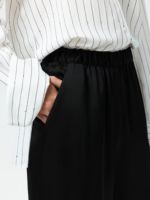 Атласные брюки на резинке: фото №4