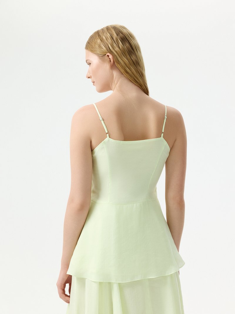 Топ из лиоцелла с баской