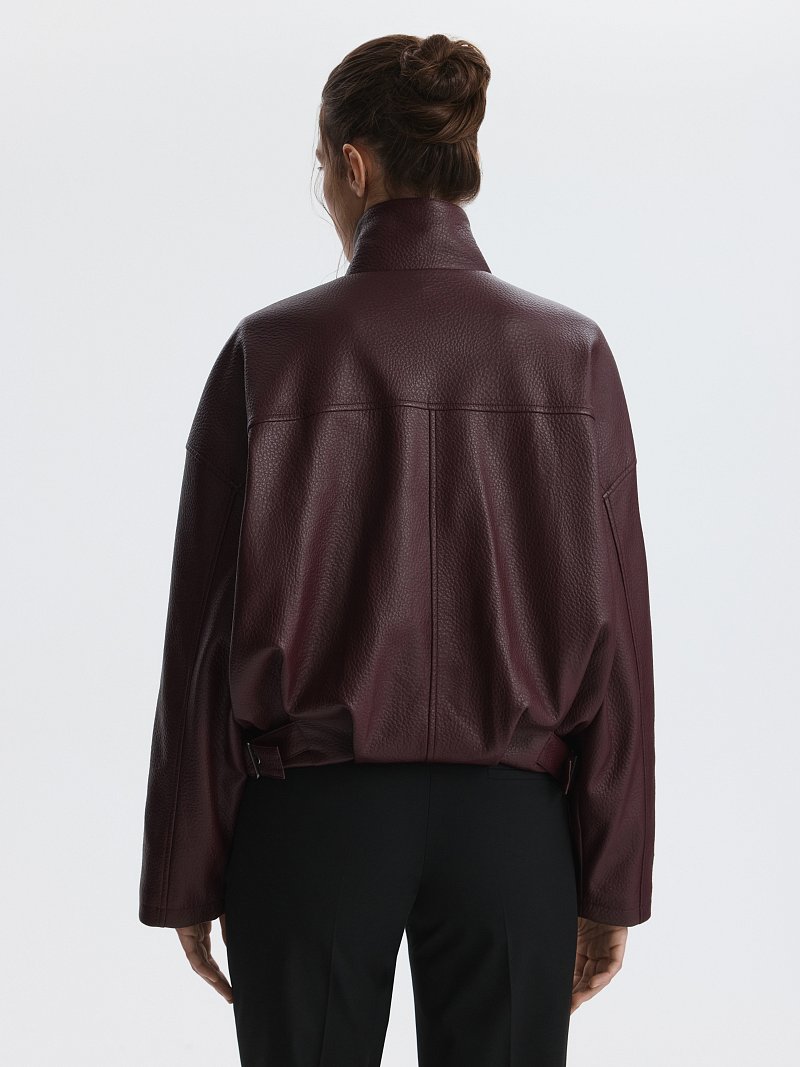 Куртка из экокожи на молнии