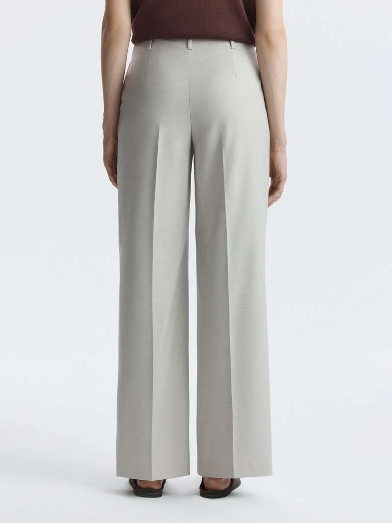 Брюки прямого кроя