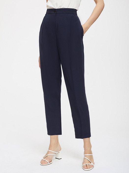 Брюки из тенсела с защипами: фото №3