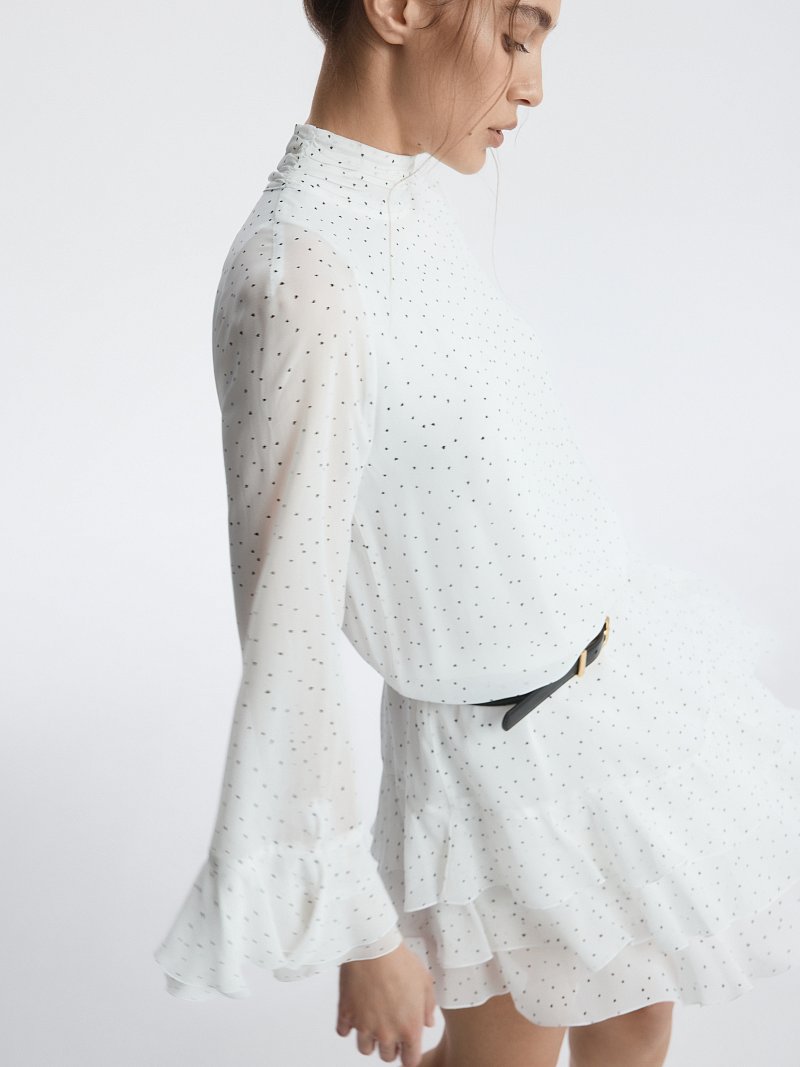 Шифоновое платье с воланами