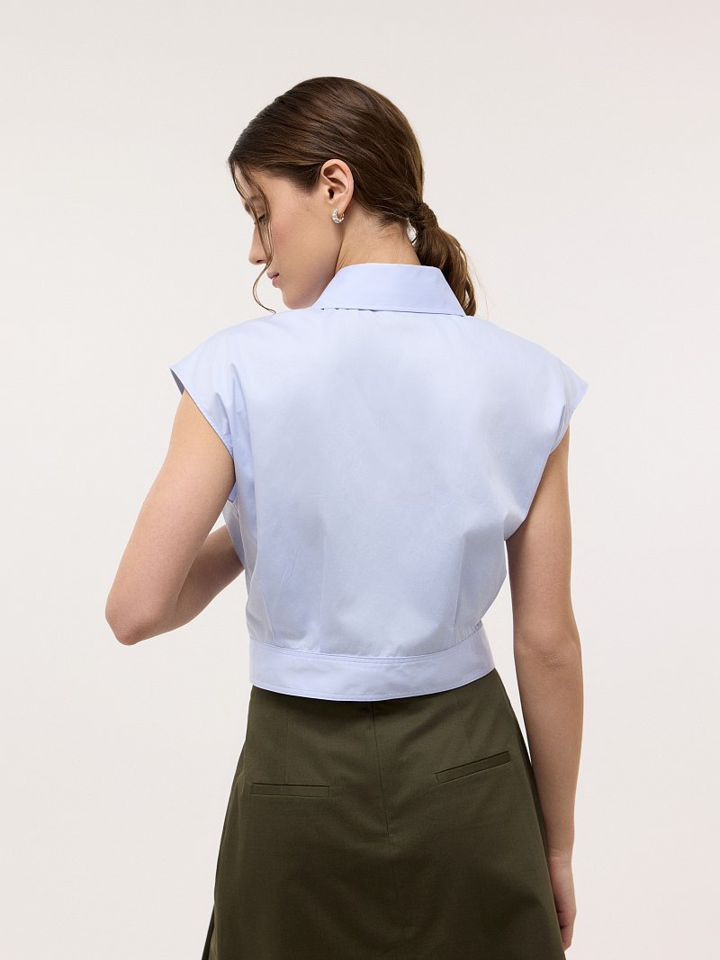 Укороченная рубашка без рукавов