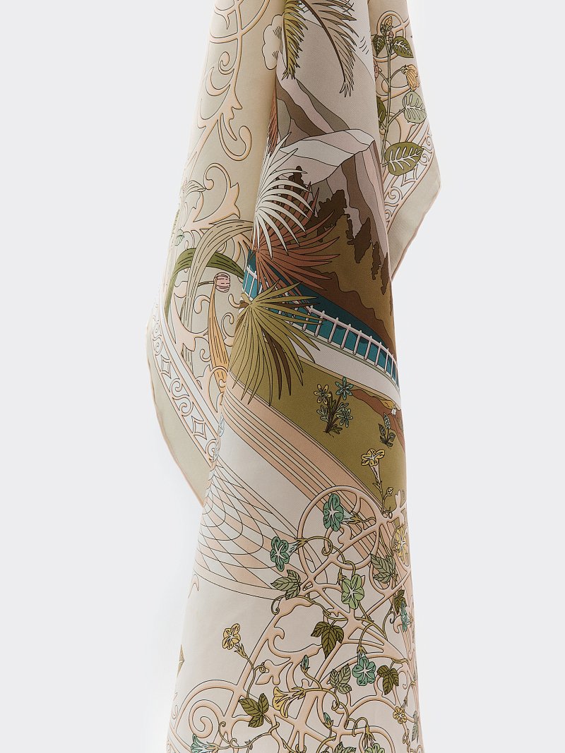 Платок с натуральным шелком