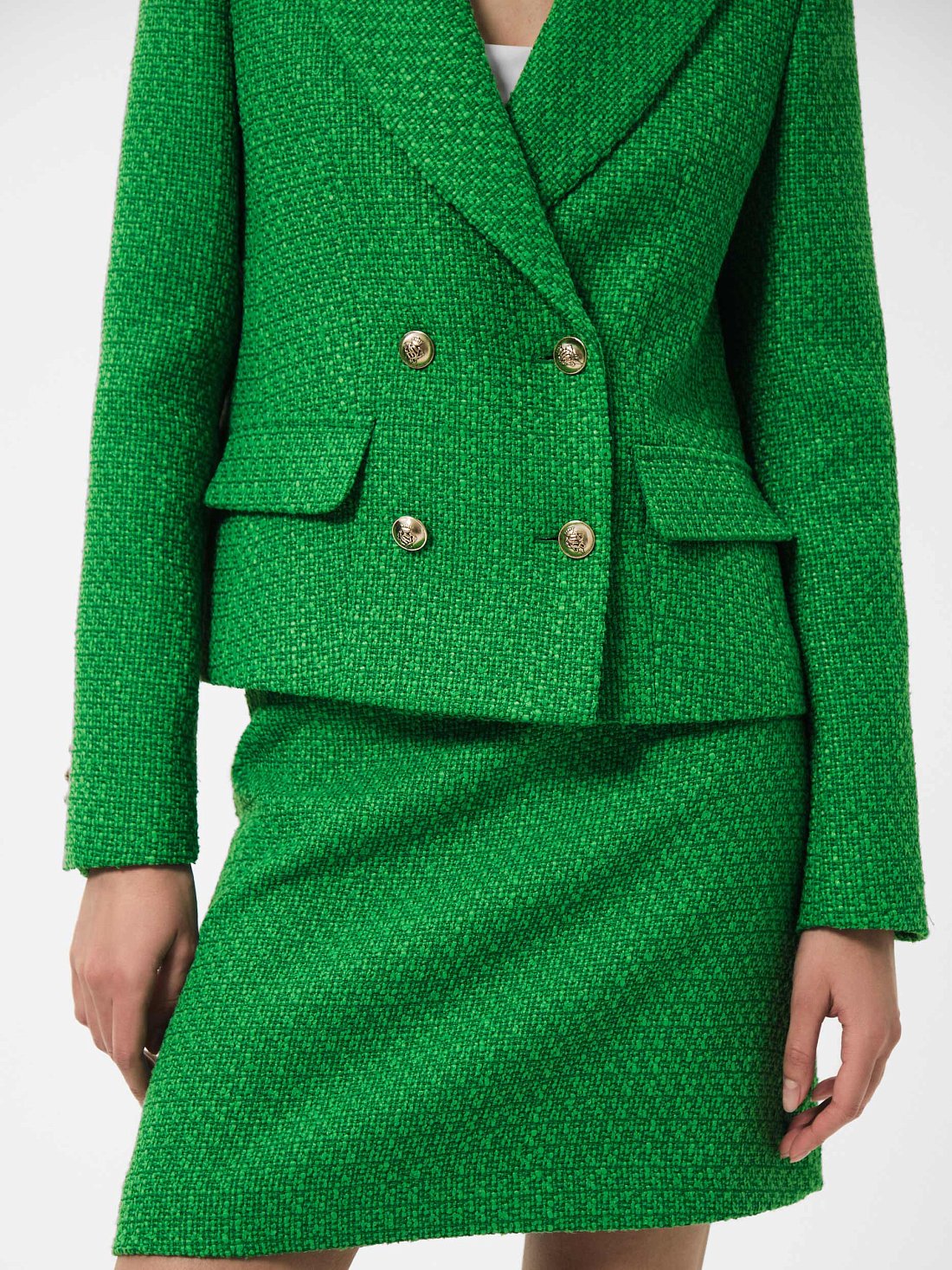 Жакет из фактурной ткани: фото №1