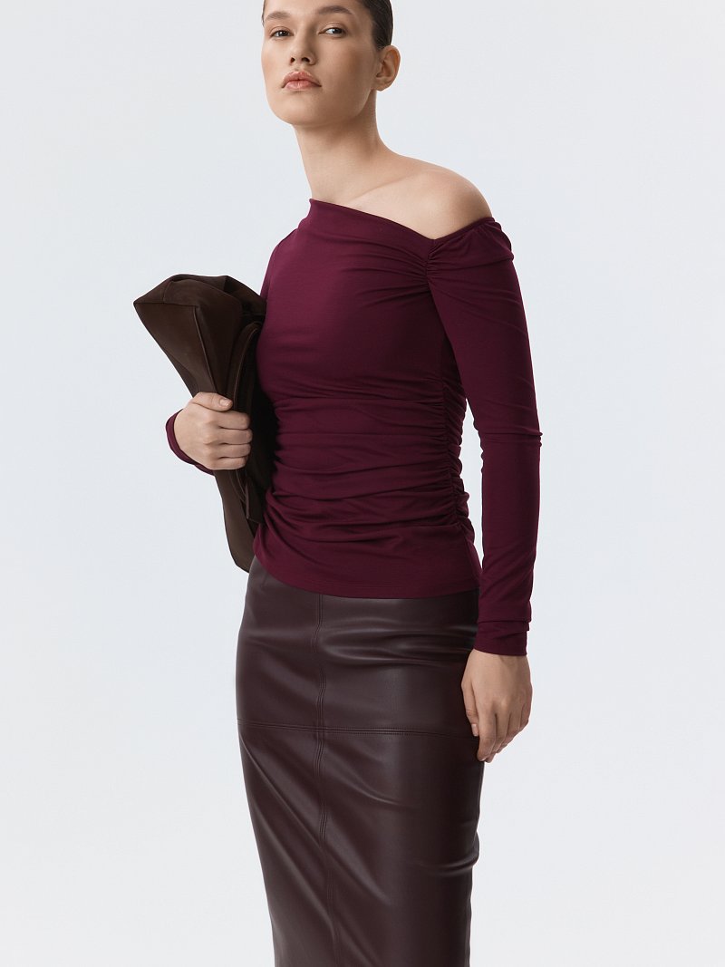 Юбка-карандаш из экокожи 