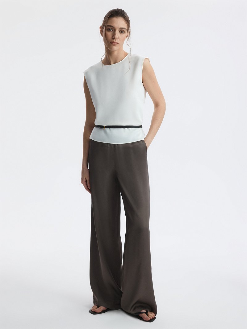 Топ из атласной ткани