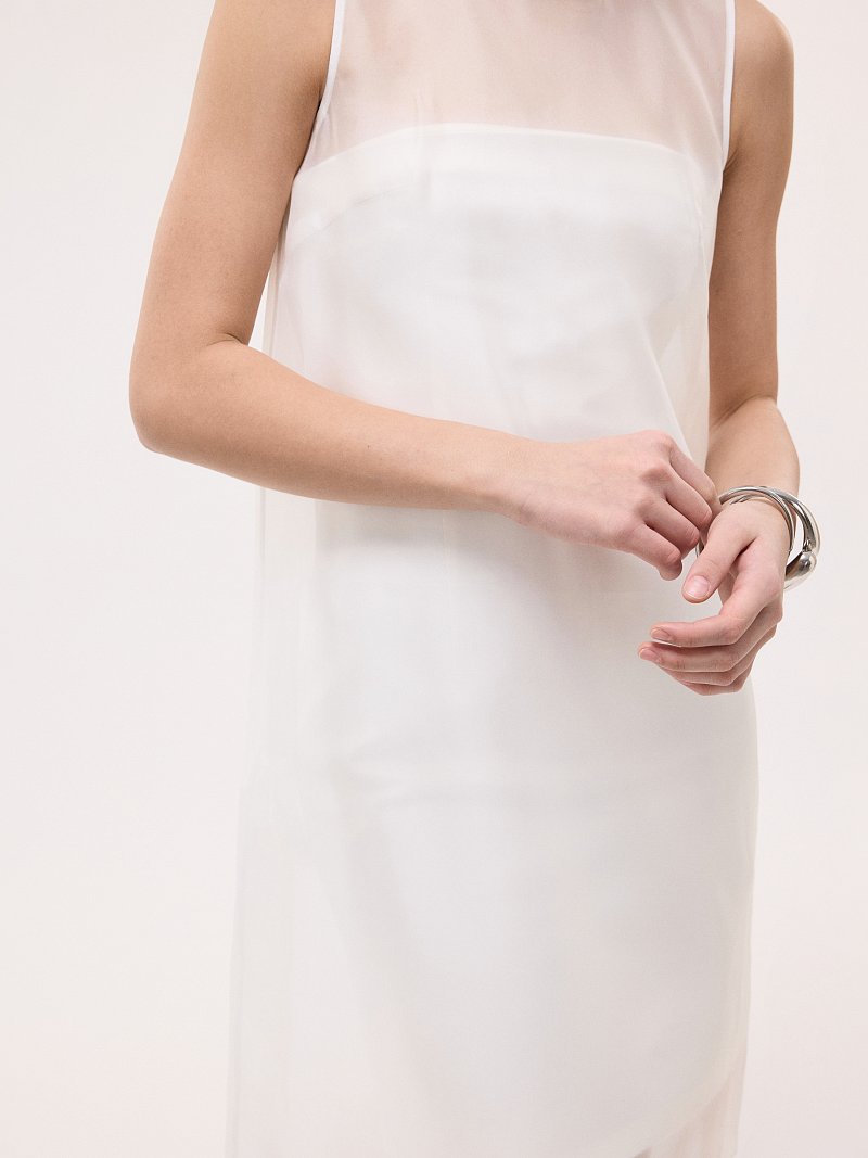 Платье со съемной органзой