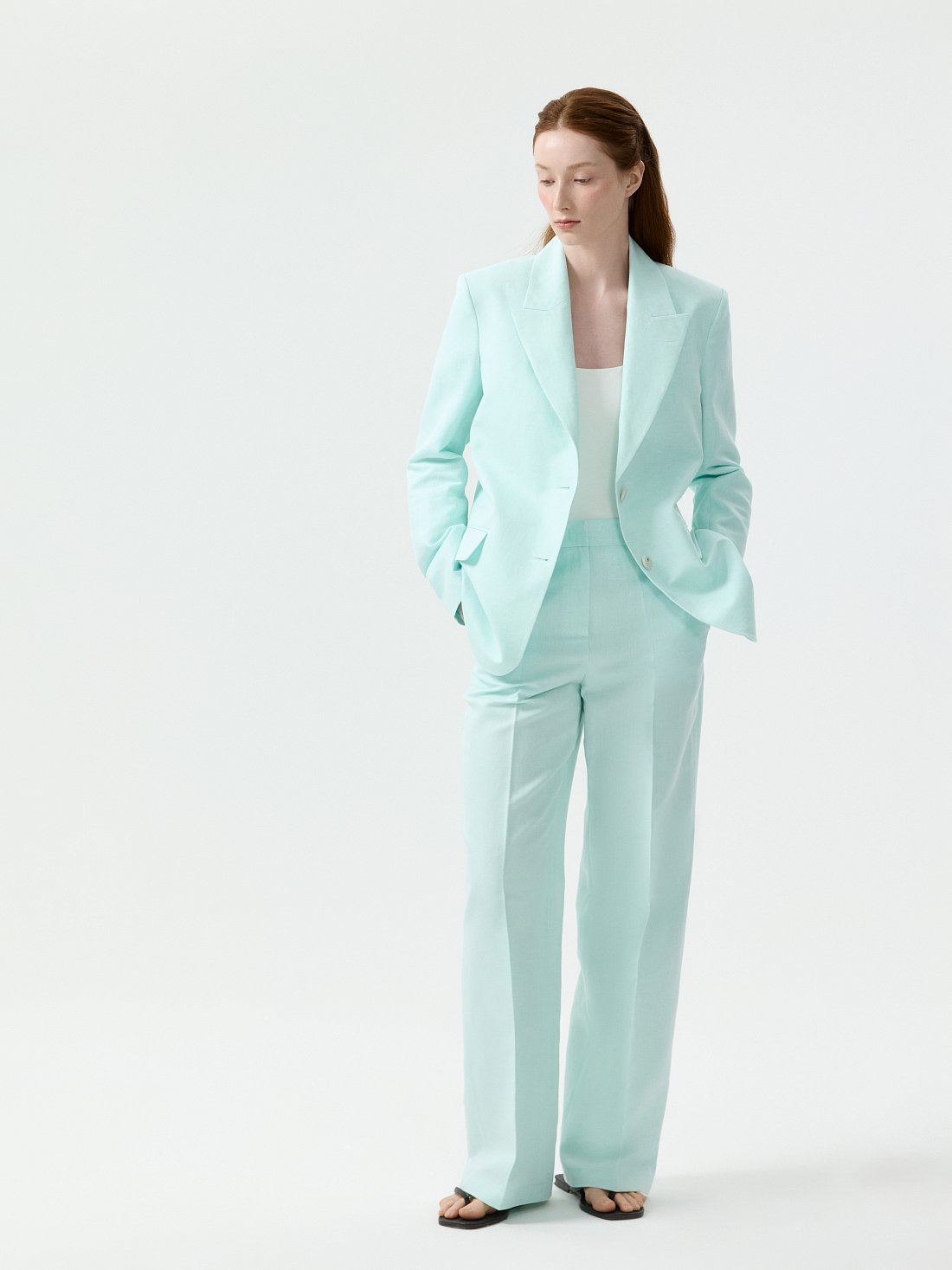 Прямой жакет из смесового льна: фото №1