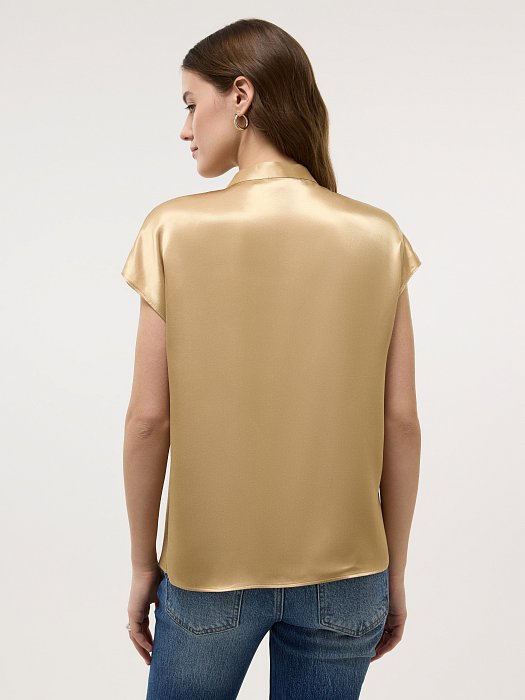 Атласная блуза с короткими рукавами: фото №4