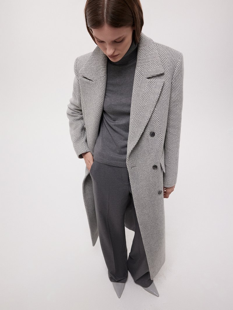 Пальто с шерстью «в елочку»