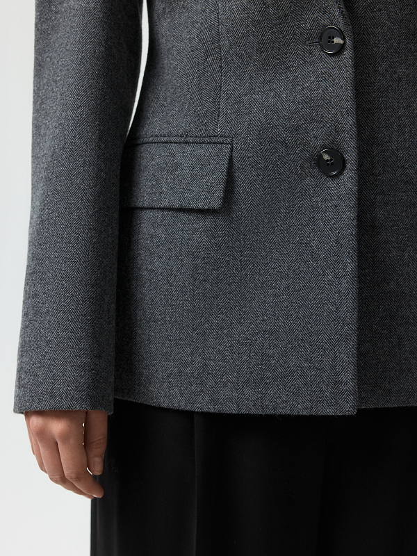 Жакет из твида «в елочку»