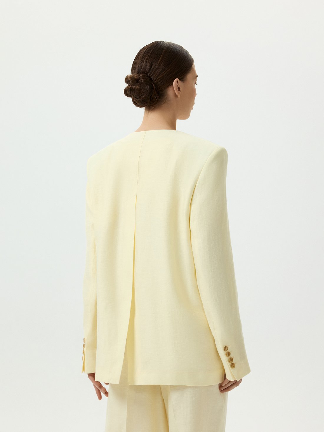 Жакет из конопляной ткани: фото №1