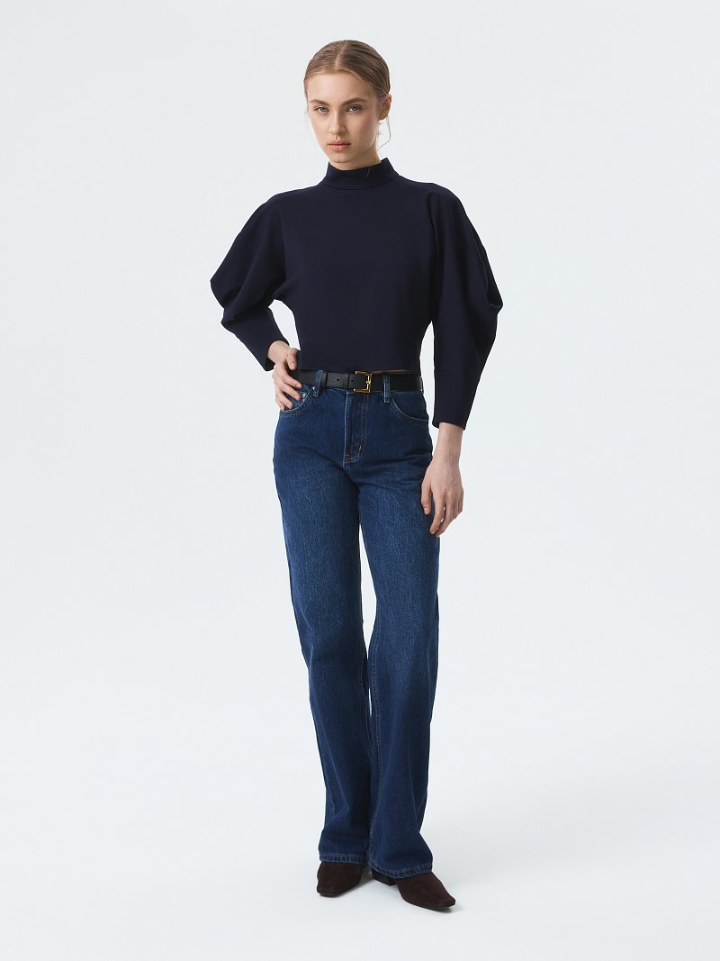 Лонгслив с объемными рукавами 3/4