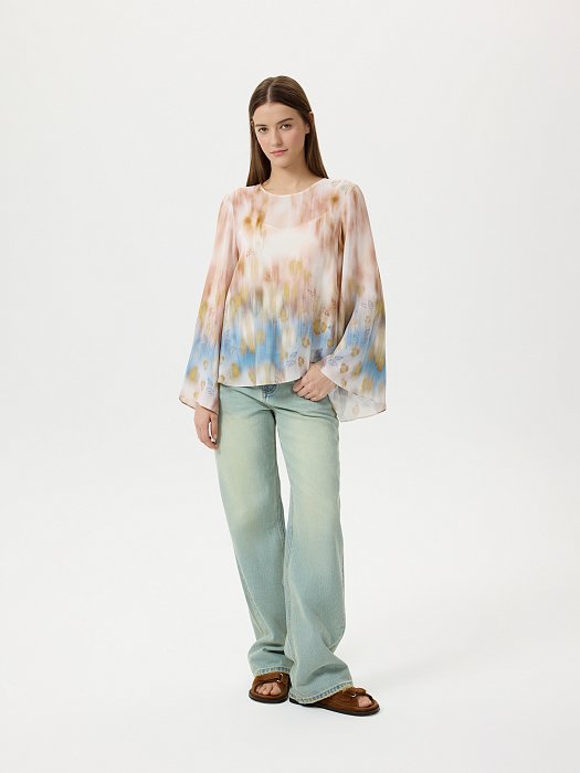 Шифоновая блуза с расклешенными рукавами: фото №2