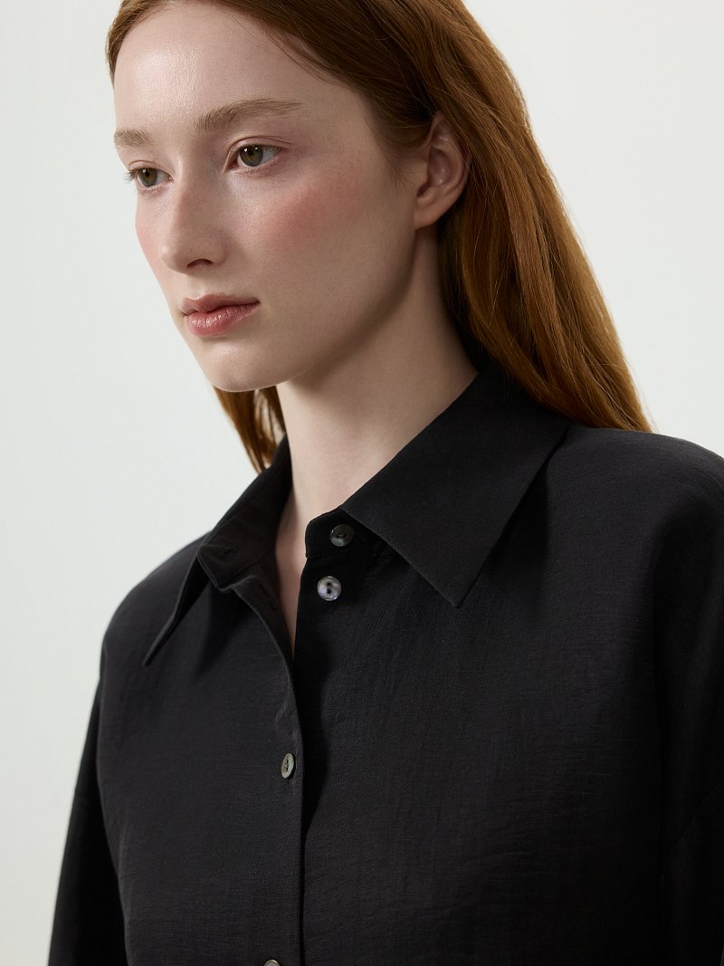 Костюм с рубашкой и шортами