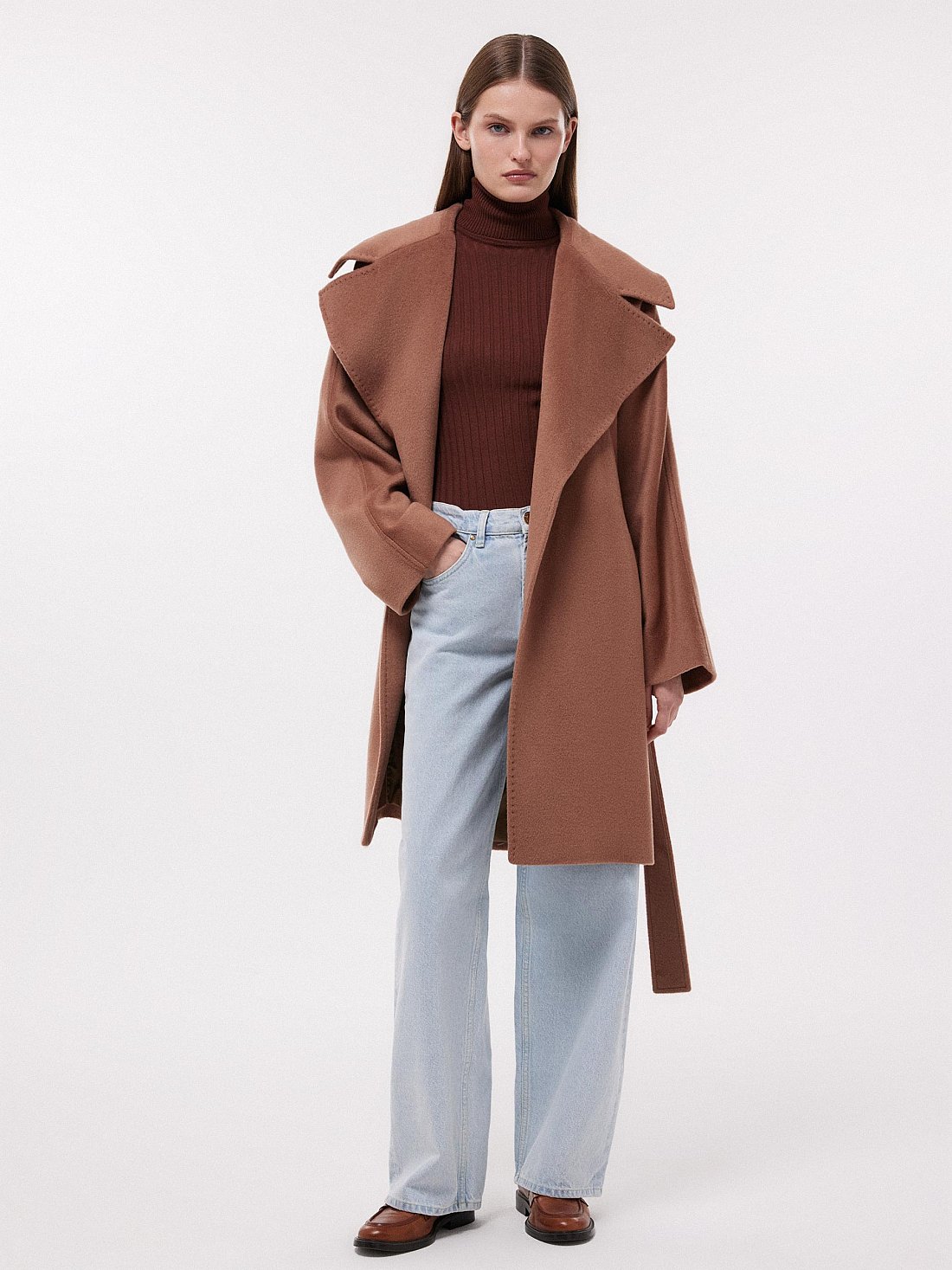 Шерстяное полупальто на запах: фото №1