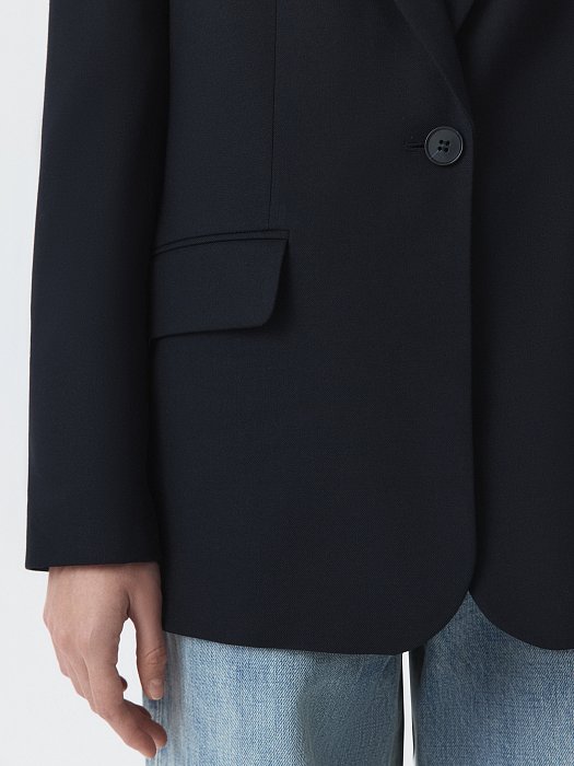 Прямой однобортный жакет: фото №4