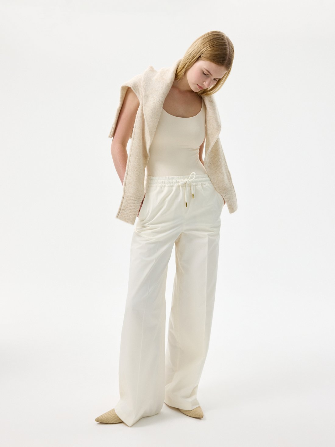 Брюки из хлопка на кулиске: фото №1