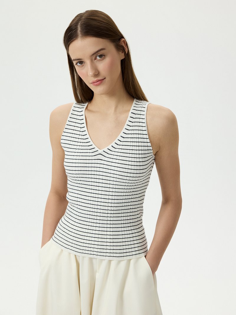 Полосатый топ в рубчик