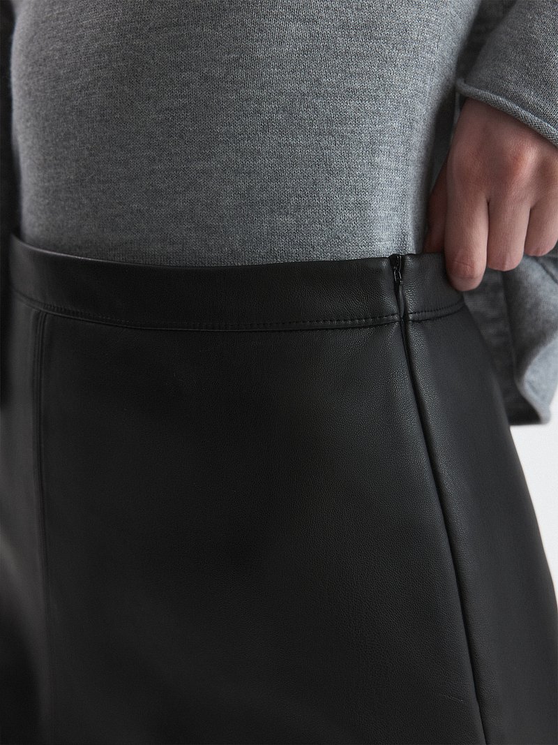 Мини-юбка из экокожи