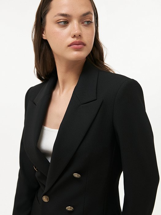 Приталенный двубортный жакет: фото №2