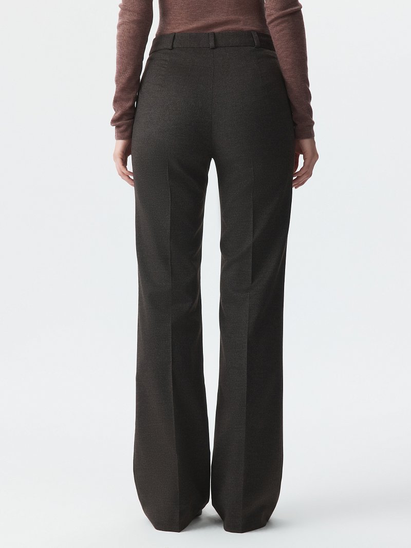 Расклешенные брюки из фланели