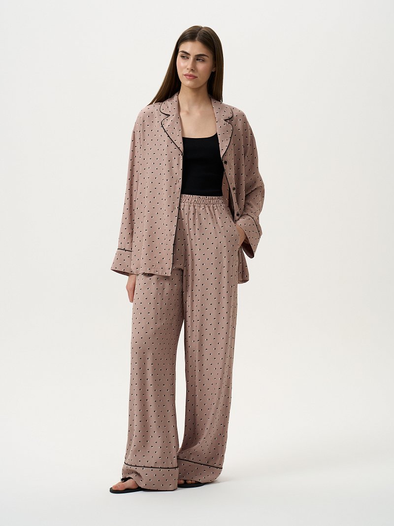 Брюки в пижамном стиле