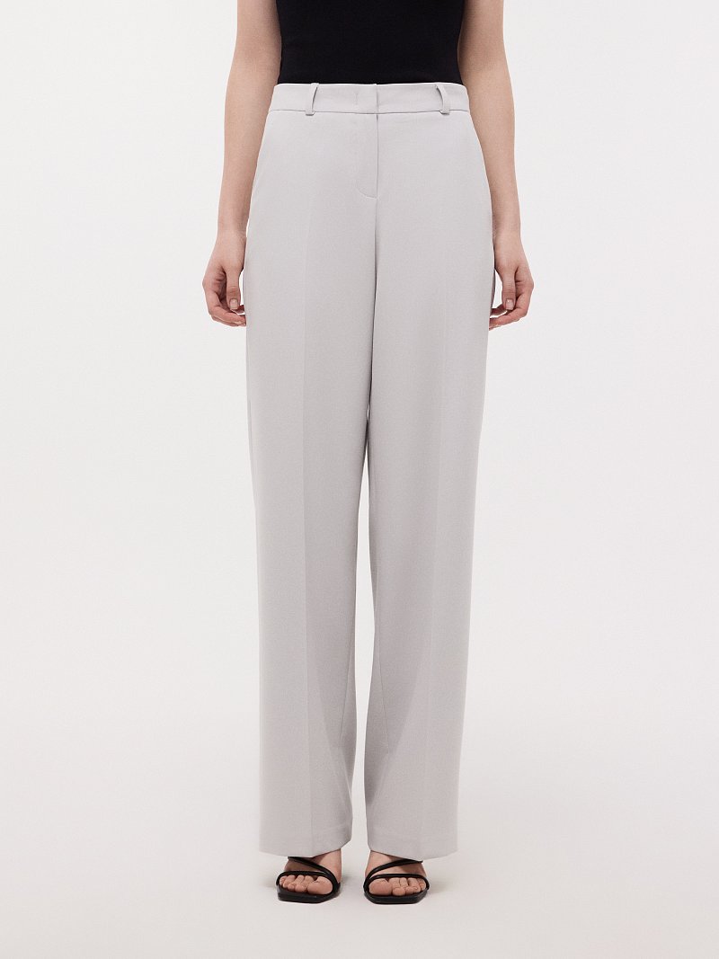 Широкие брюки с высокой посадкой