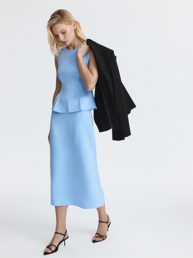 Атласный топ с баской