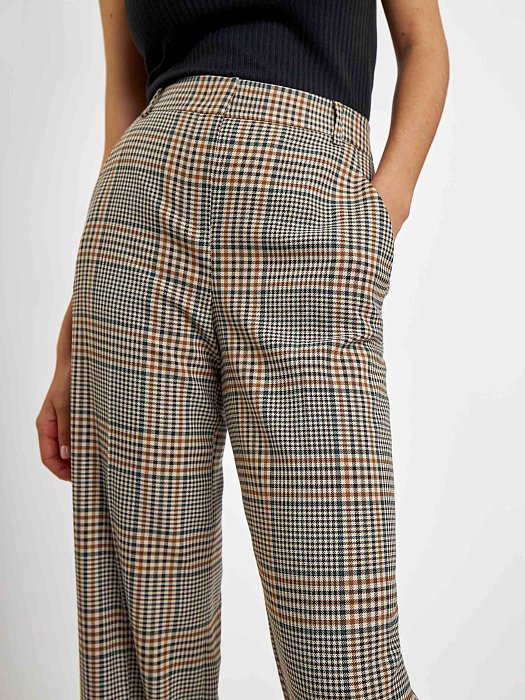 Широкие брюки в клетку: фото №2