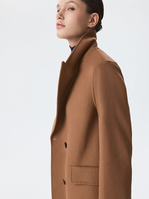 Двубортное пальто с шерстью: фото №7