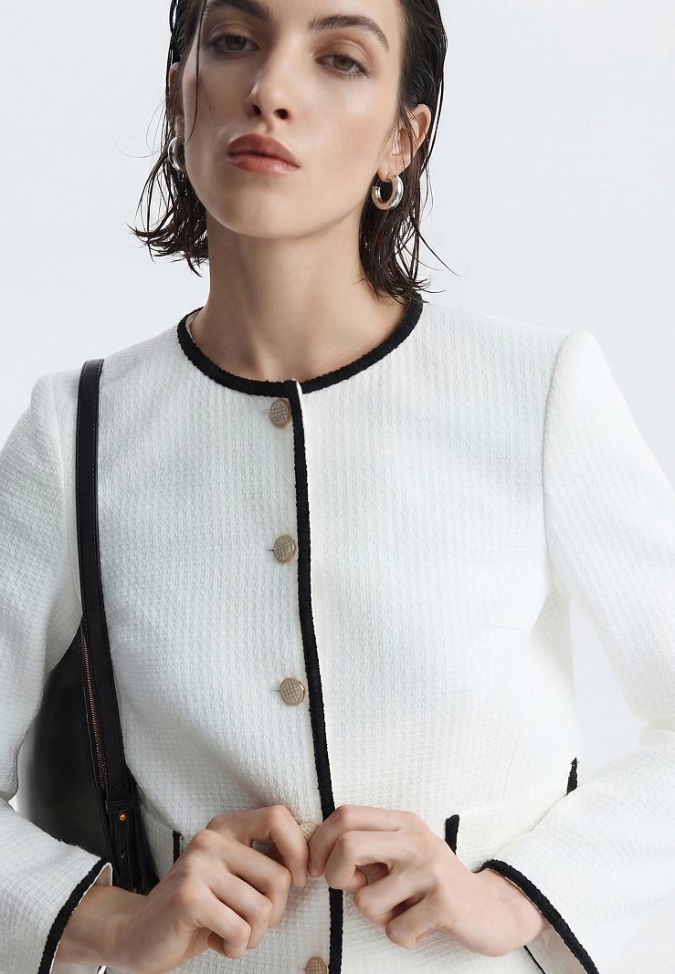 Прямой жакет из твида