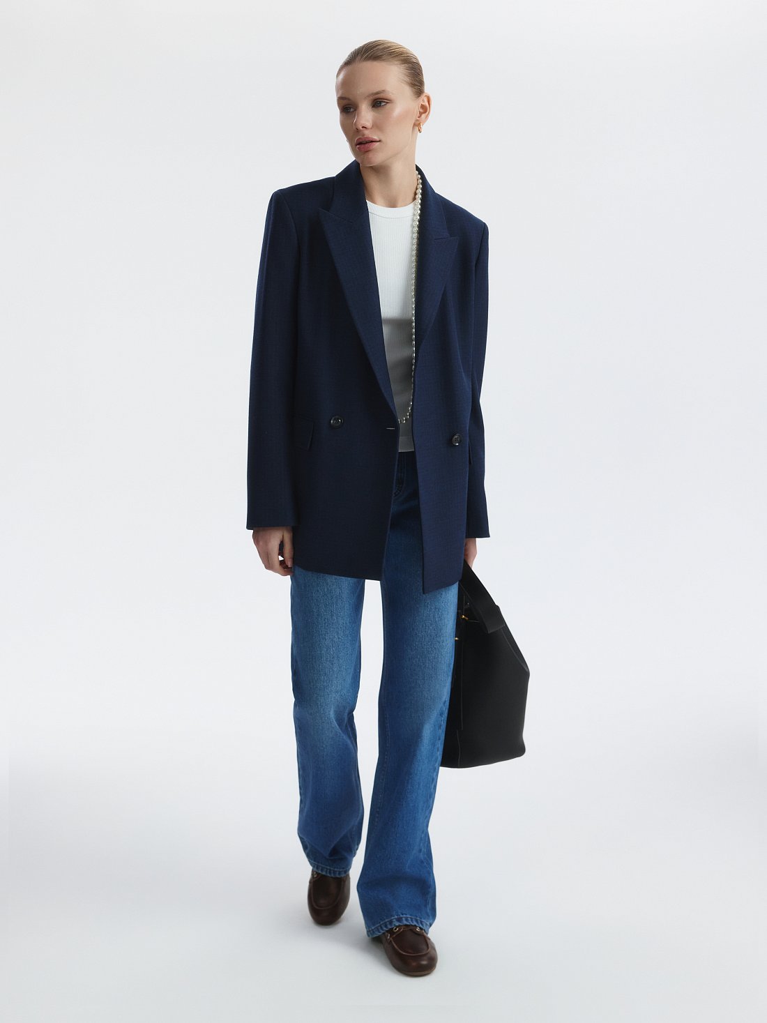 Двубортный жакет свободного кроя: фото №1