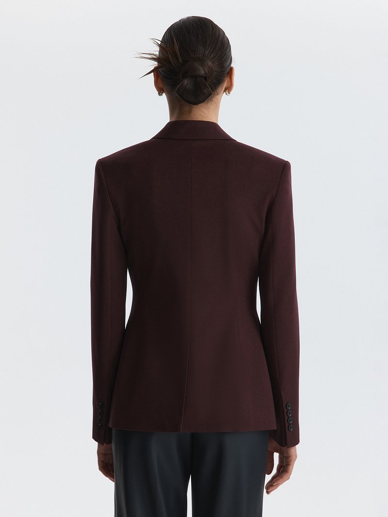 Приталенный жакет из фланели